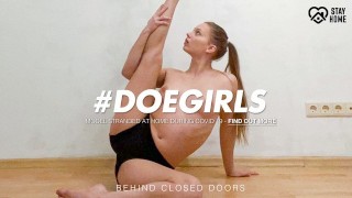 DoeGirls - Russian Teen Mia Split Stretching Her Little Pussy On A Dil...